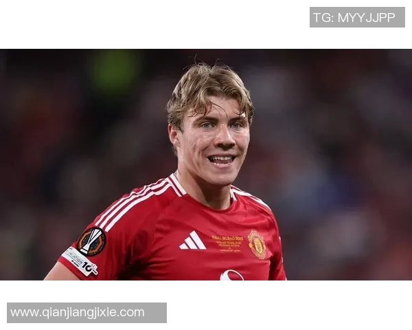 那不勒斯4500万再追梅努小麦霍伊伦状态回暖重焕生机