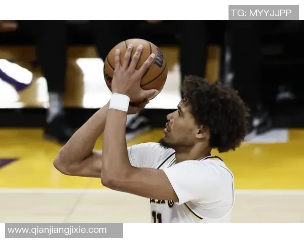 维金斯期待希罗和鲍威尔回归提升球队实力达到新高度 维金斯期待希罗和鲍威尔回归提升球队实力达到新高度