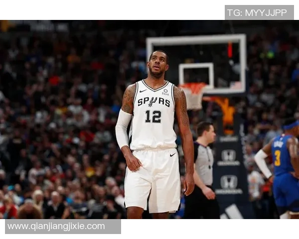 普理查德狂砍42分创生涯新高22投15中三分6记助力球队胜利