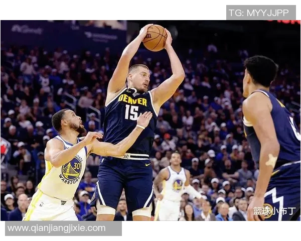 约基奇开季四场三双创历史统治力尽显三节21分12板10助 约基奇开季四场三双创历史统治力尽显三节21分12板10助