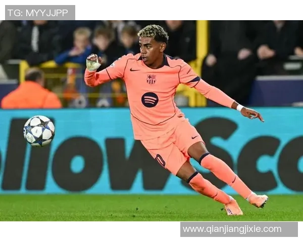 巴萨前主席力挺亚马尔直言卡瓦哈尔曾辉煌如今却平庸 巴萨前主席力挺亚马尔直言卡瓦哈尔曾辉煌如今却平庸