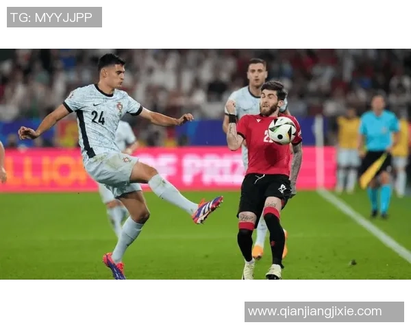 布翁乔尔诺强调全队协作防守助力赢得关键对抗胜利 布翁乔尔诺强调全队协作防守助力赢得关键对抗胜利