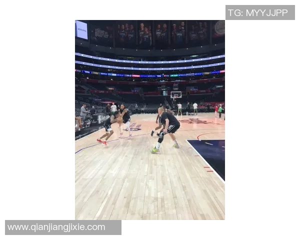 巴萨训练动态霍安加西亚复出在即孔德归队参与训练 巴萨训练动态霍安加西亚复出在即孔德归队参与训练