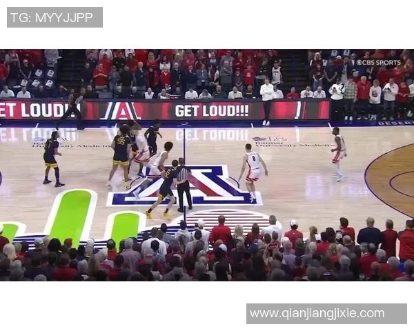 桑德斯50号秀表现惊艳15投8中砍下全场最高25分助球队获胜