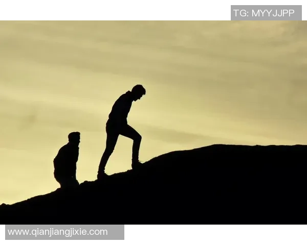 任航谈年轻球员职业生涯心态:长路漫漫需以积极态度面对挑战 任航谈年轻球员职业生涯心态:长路漫漫需以积极态度面对挑战