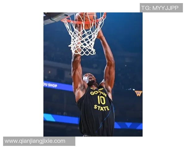 巴特勒遗憾错失绝杀机会全场16投7中贡献24分6篮板